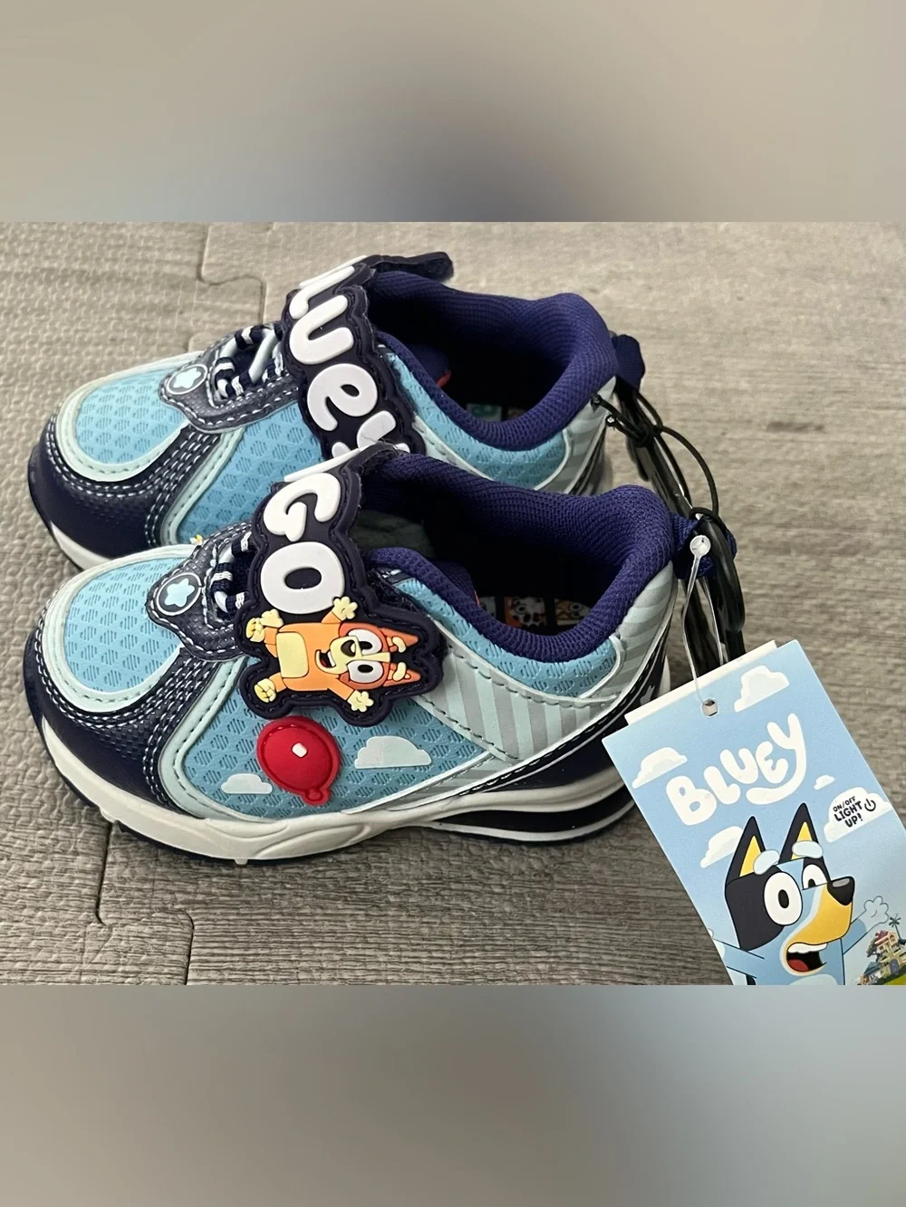 Ground Up Bluey Bingo Light Up Low Top Hook & Loop Unisex Kids Sneaker US 6